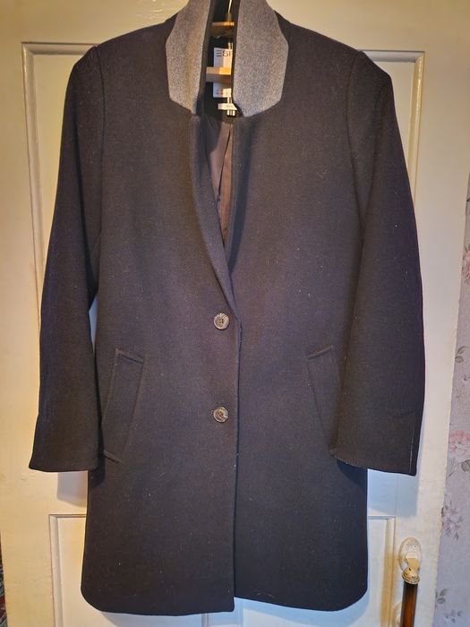 Нове чоловіче пальто  ESPRIT