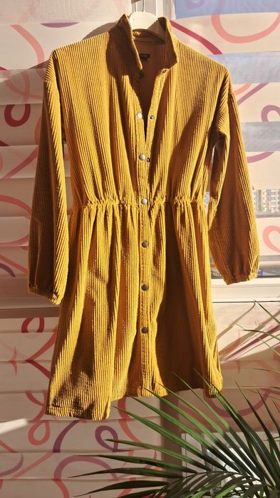 Вельветове плаття KIABI для дівчинки 144-155 см.