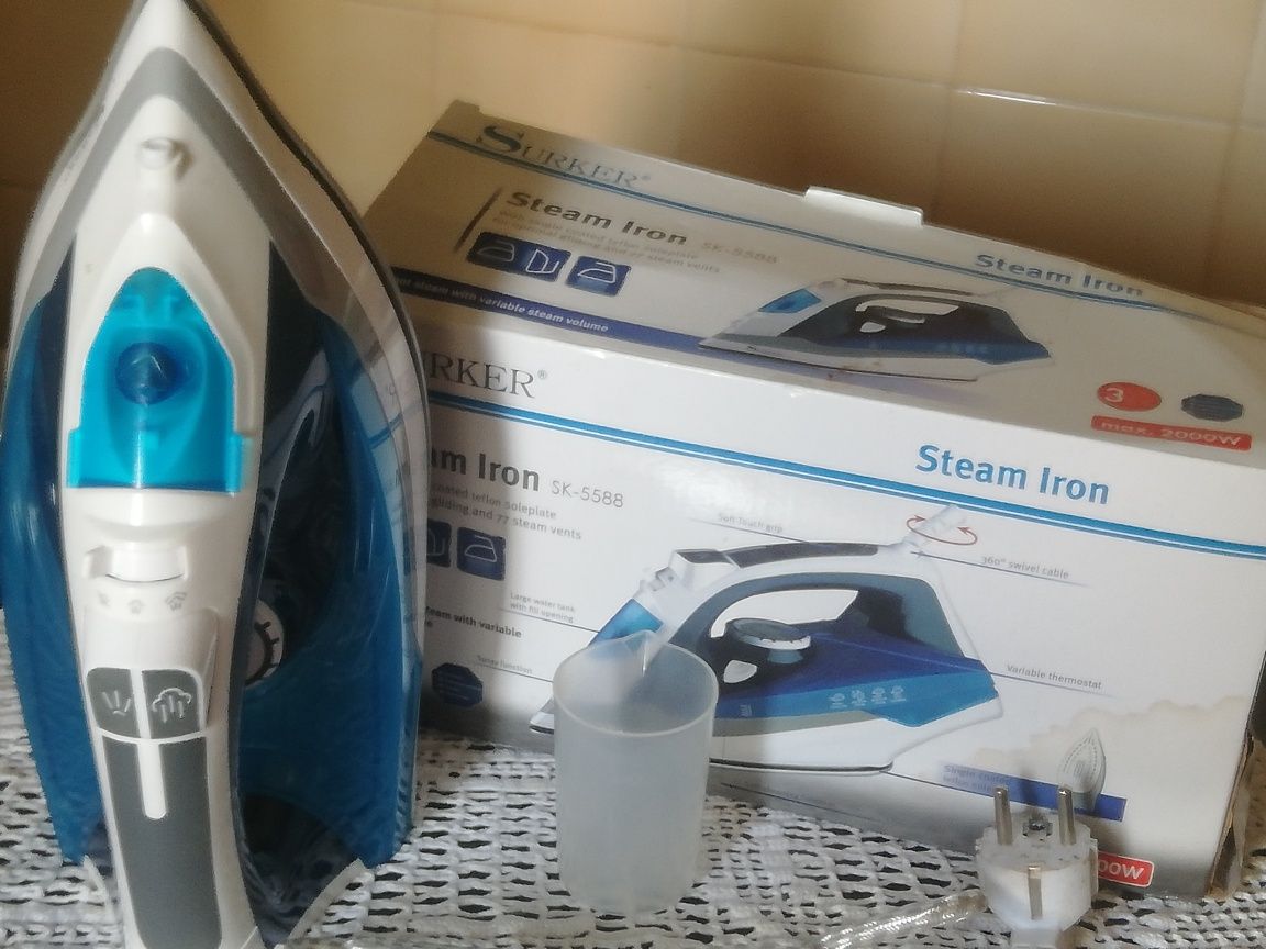 Ferro de engomar a vapor