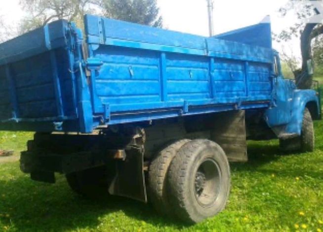 Пісок,щебінь,гравій,цегла,блок сокирянський,керамічний,каміння