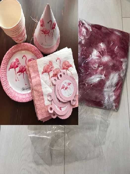 Фотозона у стилі рожевого фламінго