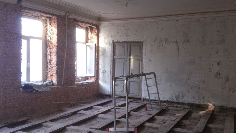 Демонтажные работы.Демонтаж Одесса.Вывоз мусора.Грузчики Земляные раб