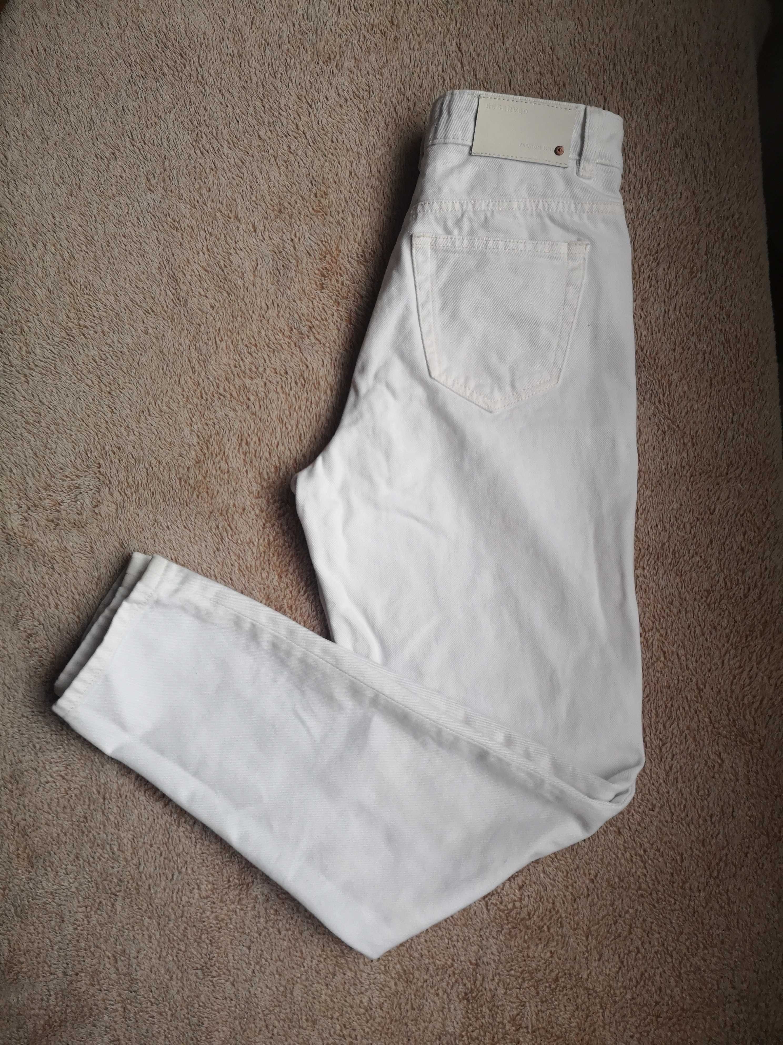 Spodnie jeansowe białe Mom Reserved r. 34