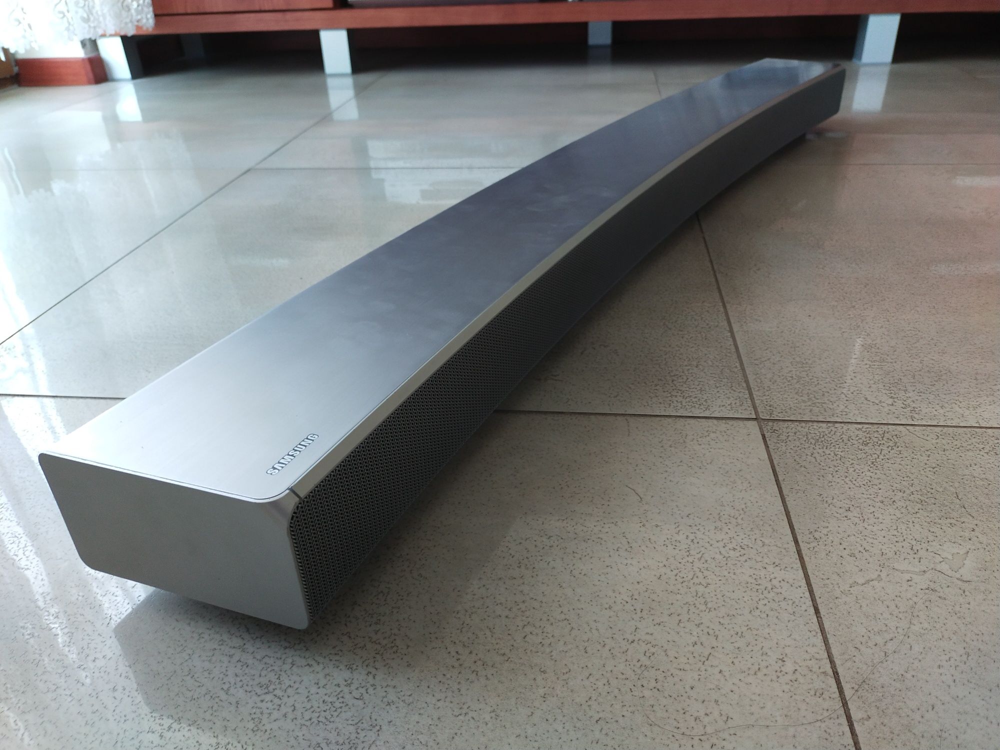 Soundbar Samsung HW-MS6501 3.0 450 W srebrny.