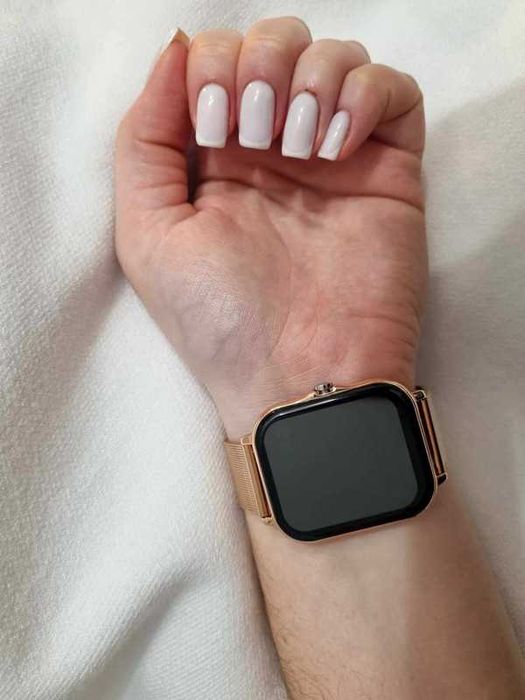 Złoty Smartwatch - 2 paski w zestawie