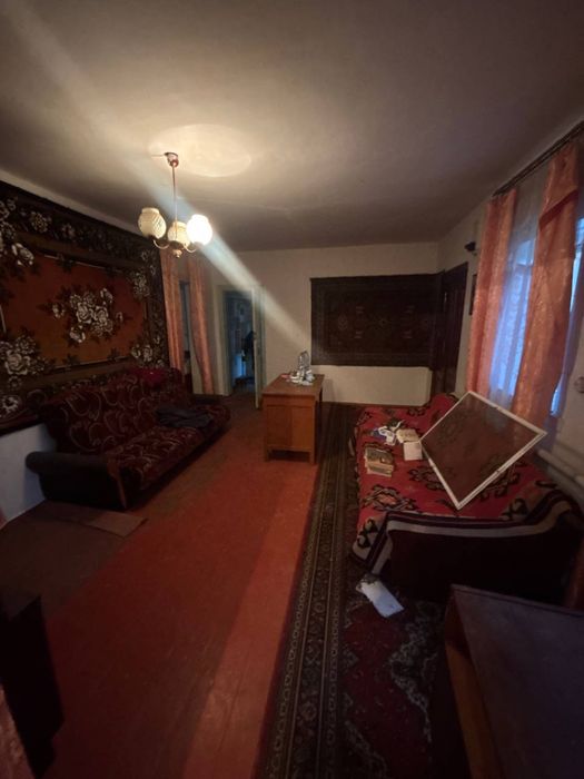 Будинок 20 км від міста Черкаси