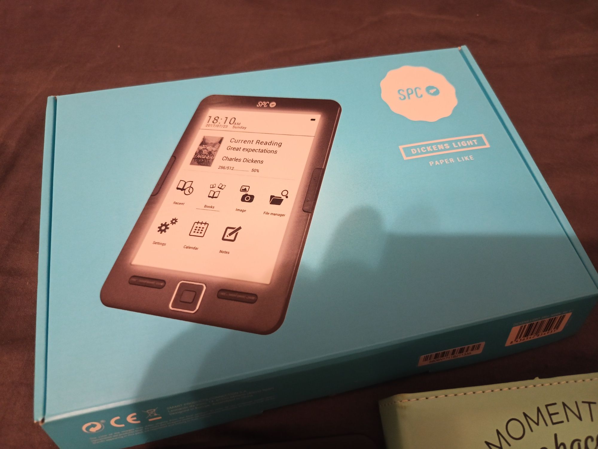 Ereader Retroiluminado SPC Dickens Light com Capa
Com entrada para car