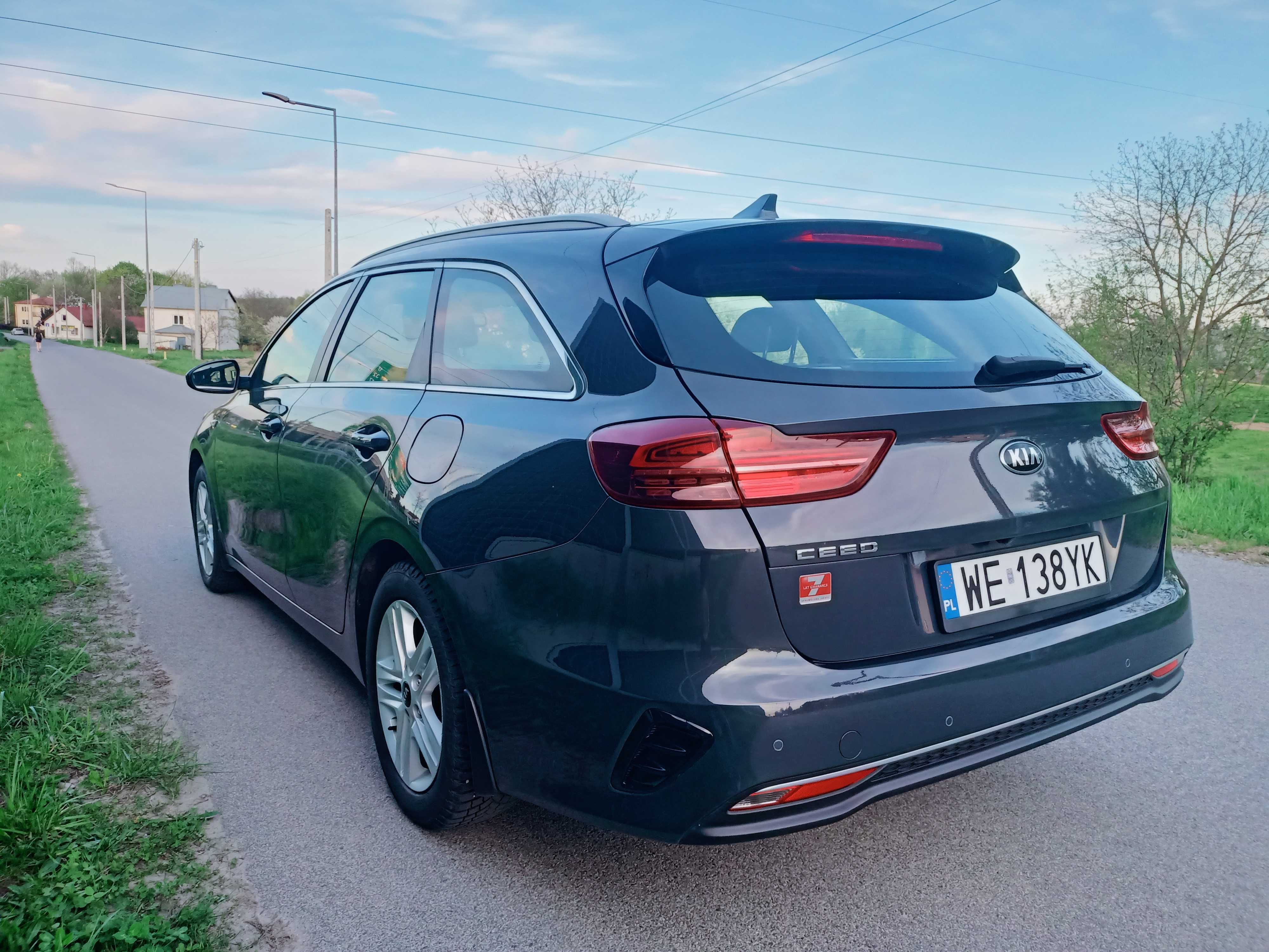 Kia Ceed 1.4 TGDI benzyna 140KM salon Polska serwis ASO Vat 23%