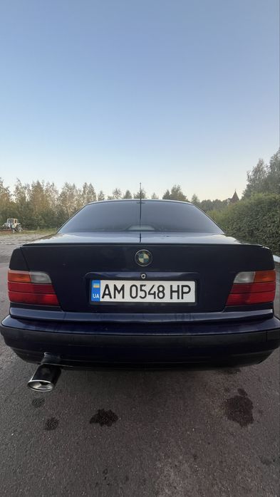 Продам BMW E36 деталі за номером