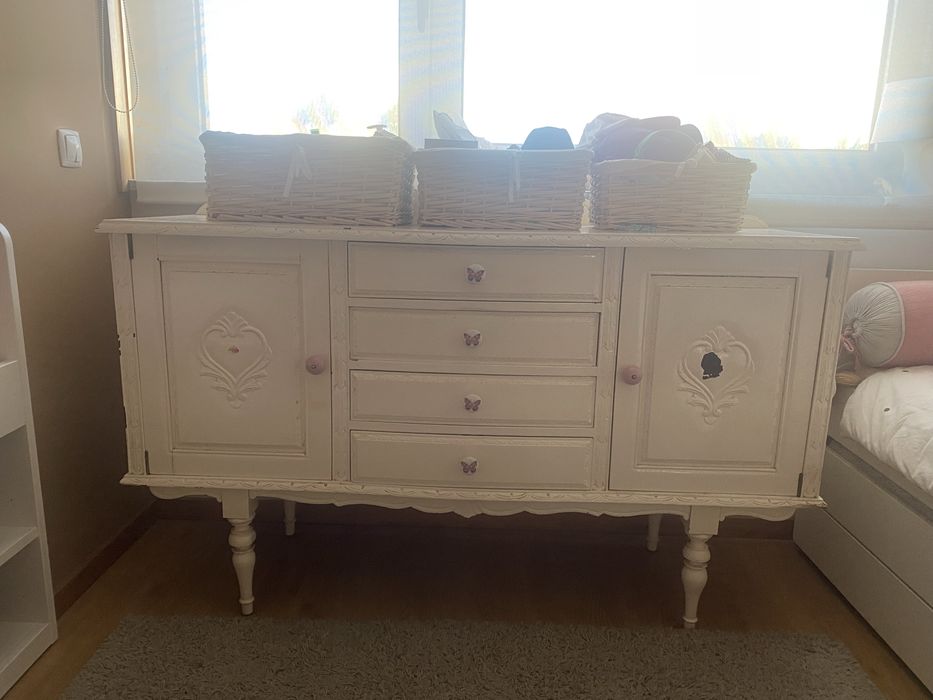 Movel branco vintage