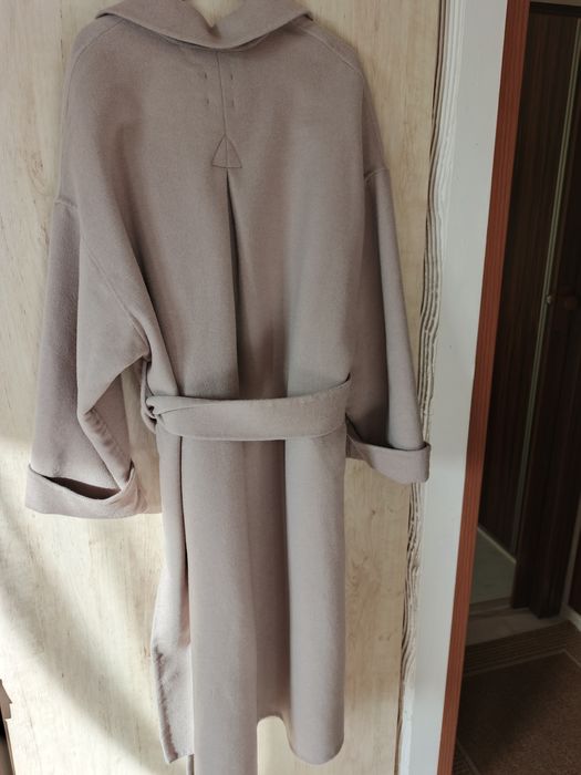 Płaszcz wełniany damski długi rozm.M (ale raczej L/XL).