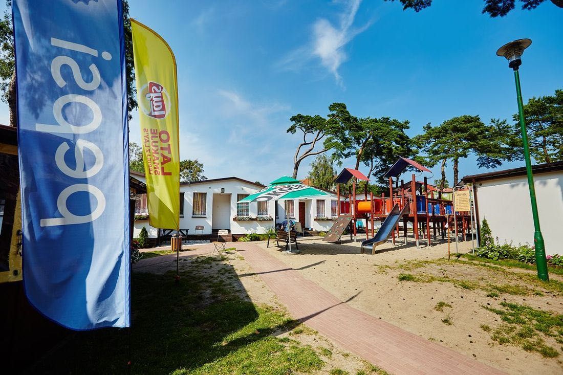 Domki i pokoje ze śniadaniem w Dziwnówku - 100 metrów od plaży!