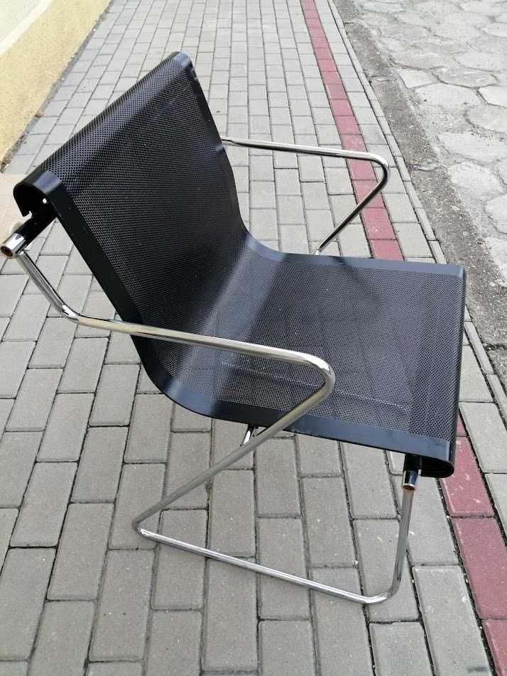 Nowoczesne krzesło DESIGN
