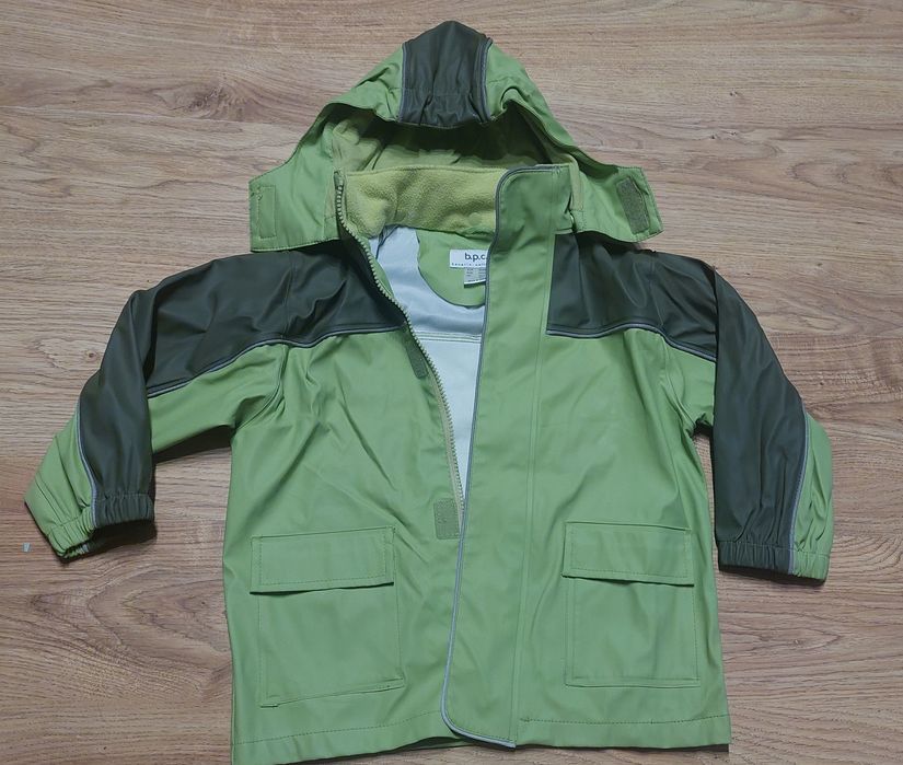 Kurtka przeciwdeszczowa gumowana Bonprix 92/98