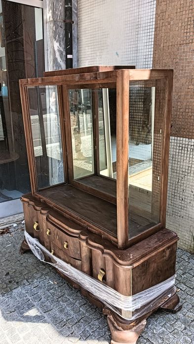 Vitrine artdeco muito antiga.