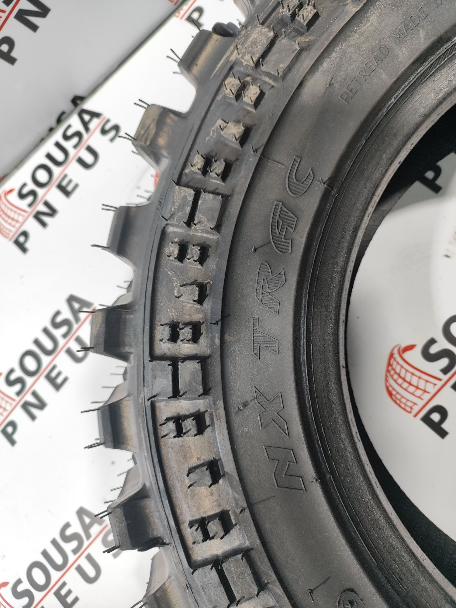 230 Euros 2 pneus novos Nortenha 205-80R16 Oferta dos Portes