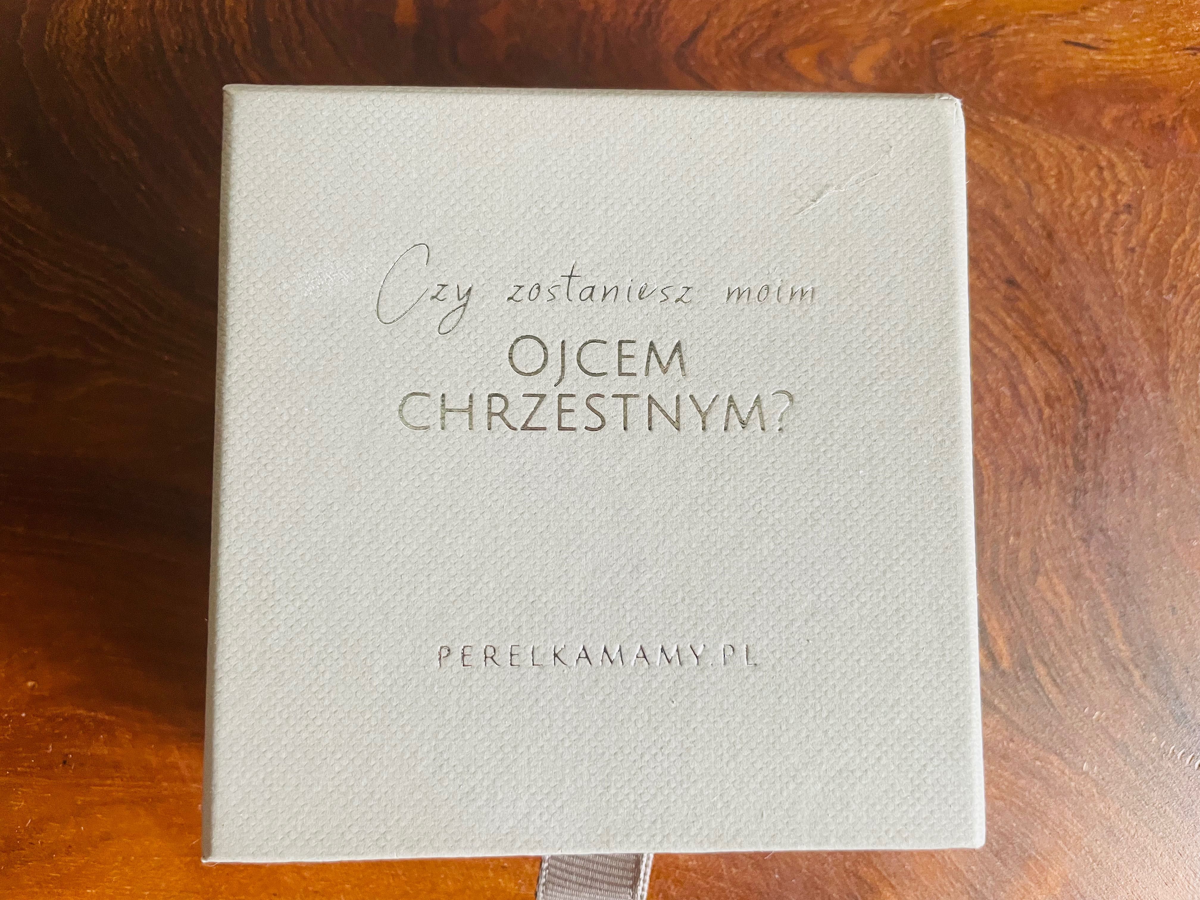 Pudełeczko na prezent czy zostaniesz moim ojcem chrzestnym