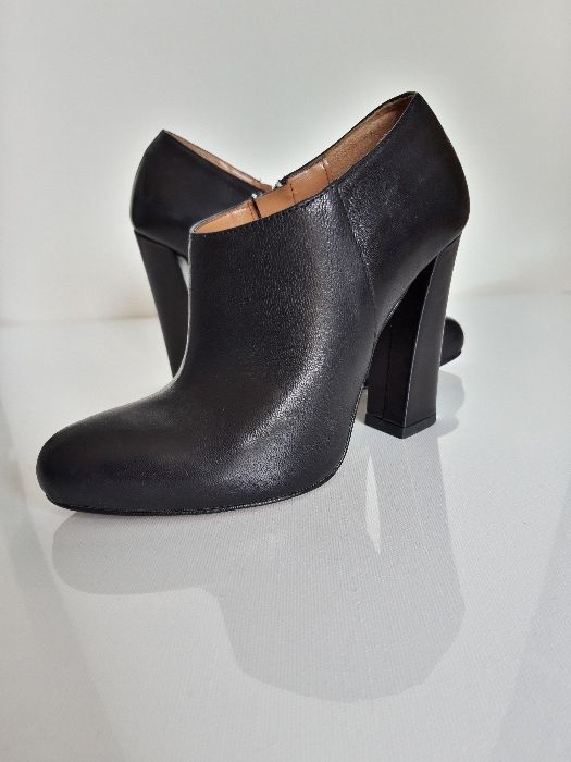 Nowe botki Prima Moda obcas r. 37