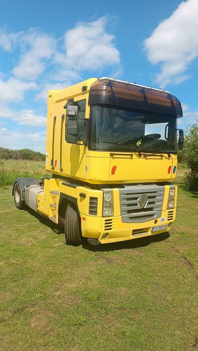 Renault Magnum 2004р.