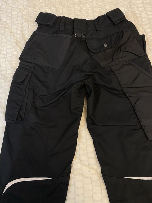 Męskie spodnie robocze logowane czarne marki Engelbert Strauss