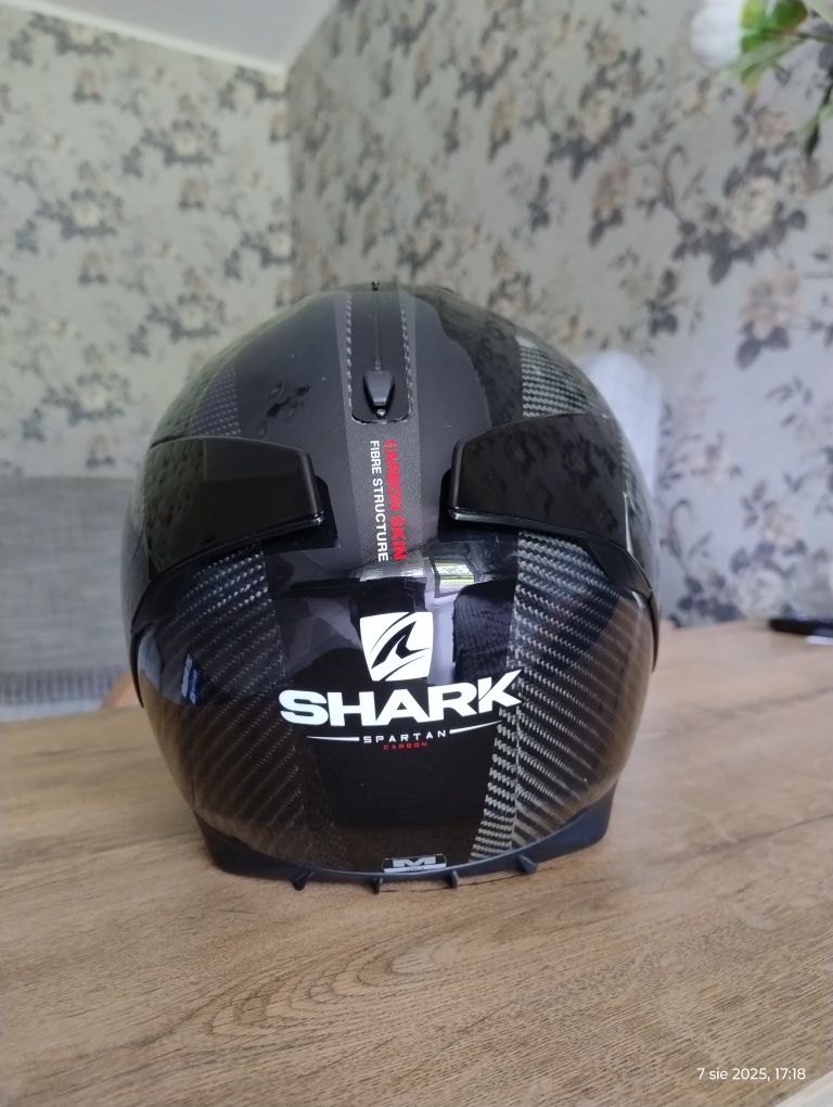 Kask motocyklowy SHARK rozm. M, intercom SHARK jak NOWE