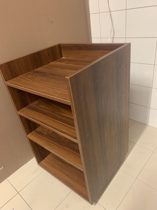 Szafka na Kółkach  polki