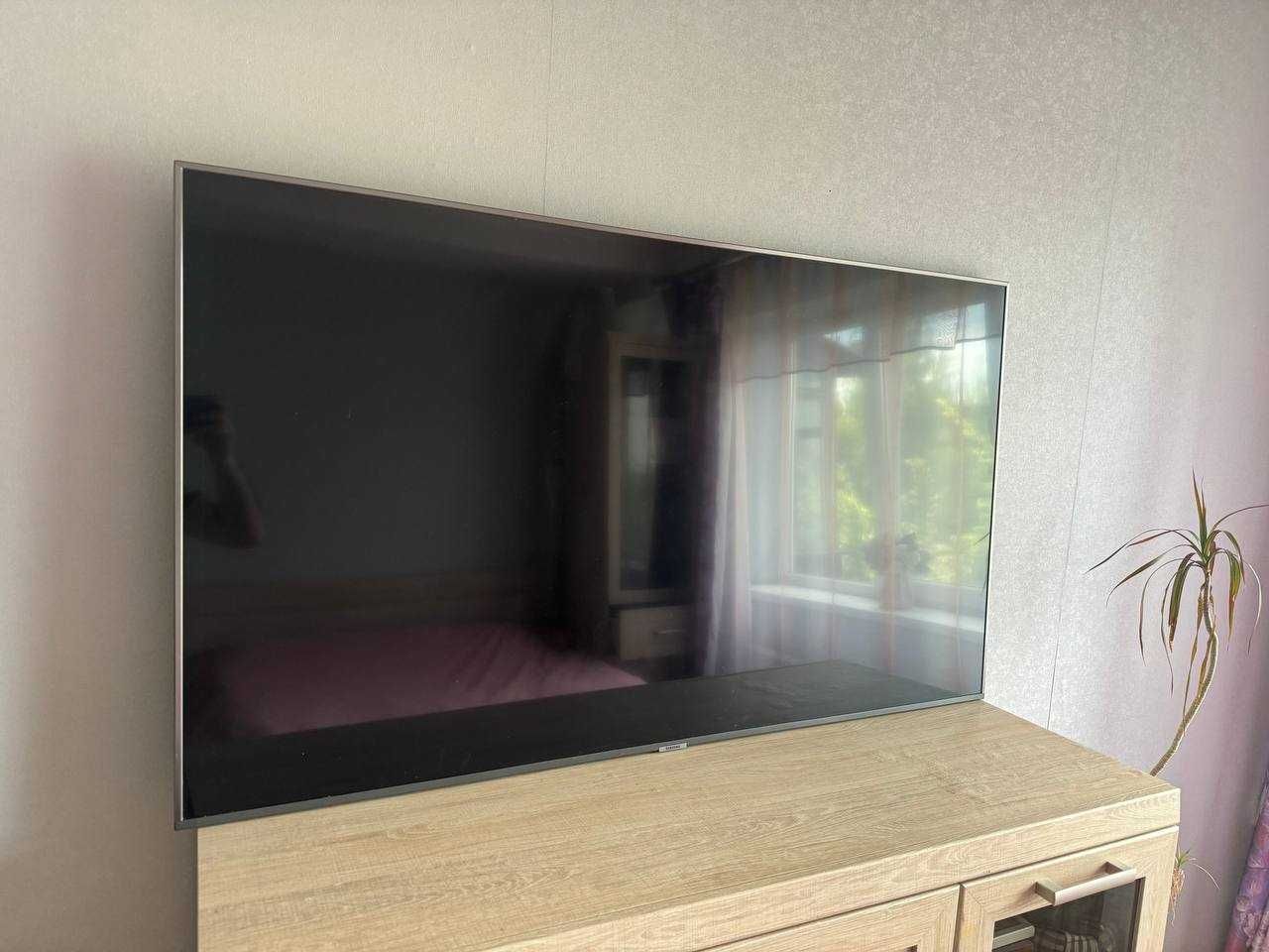 Smart TV телевізор Samsung 55" UE55TU7100UXUA 4K Wi-Fi Crystal UHD