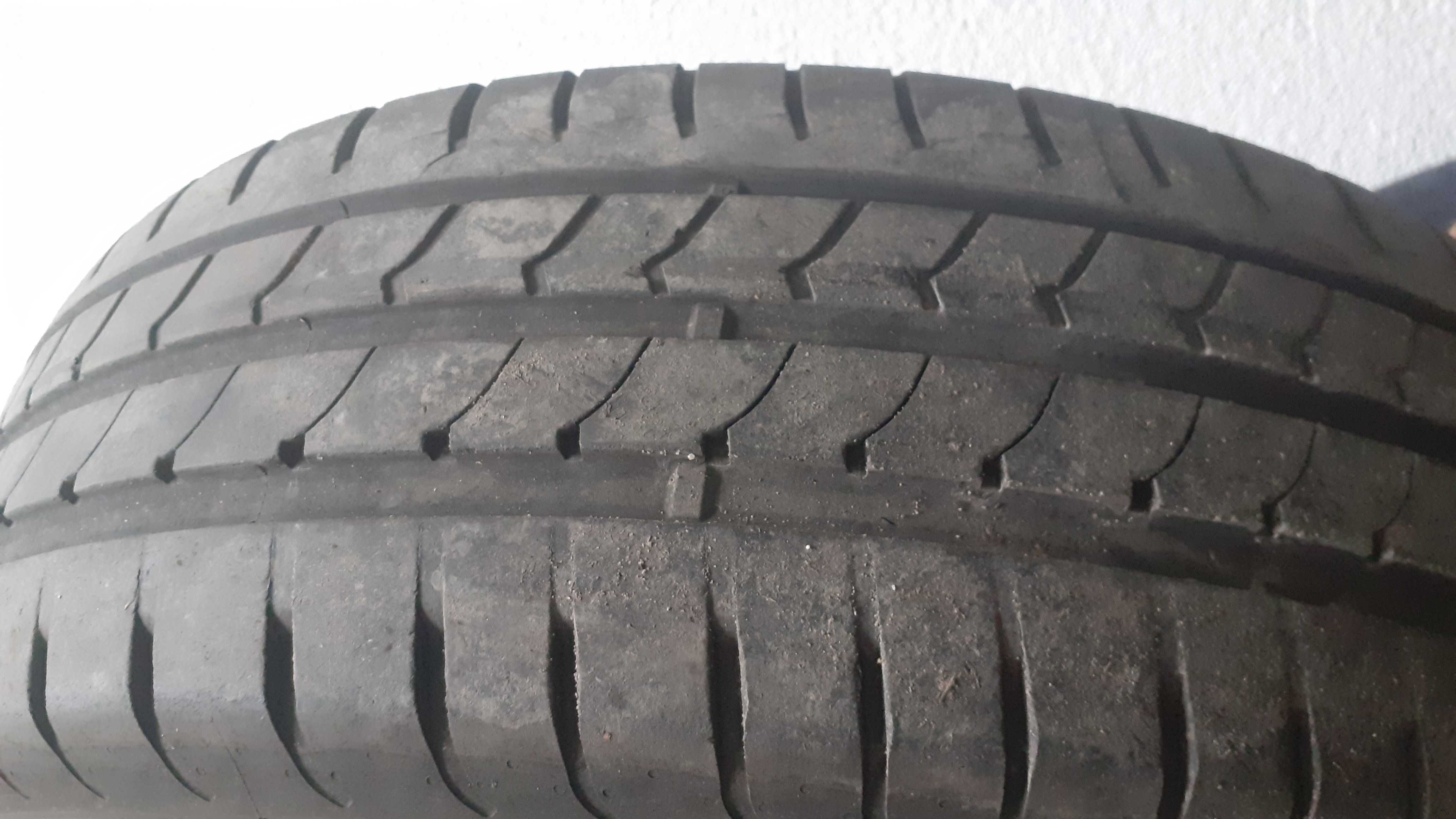 Opony Goodyear 195/60 R16 89H letnie