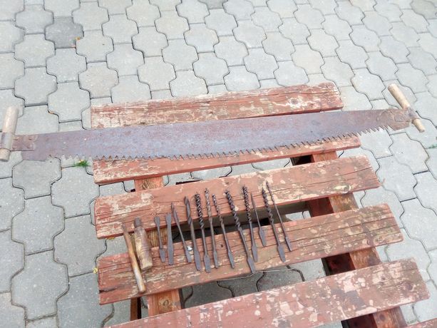 stara pila wiertła narzędzia do drewna antyk