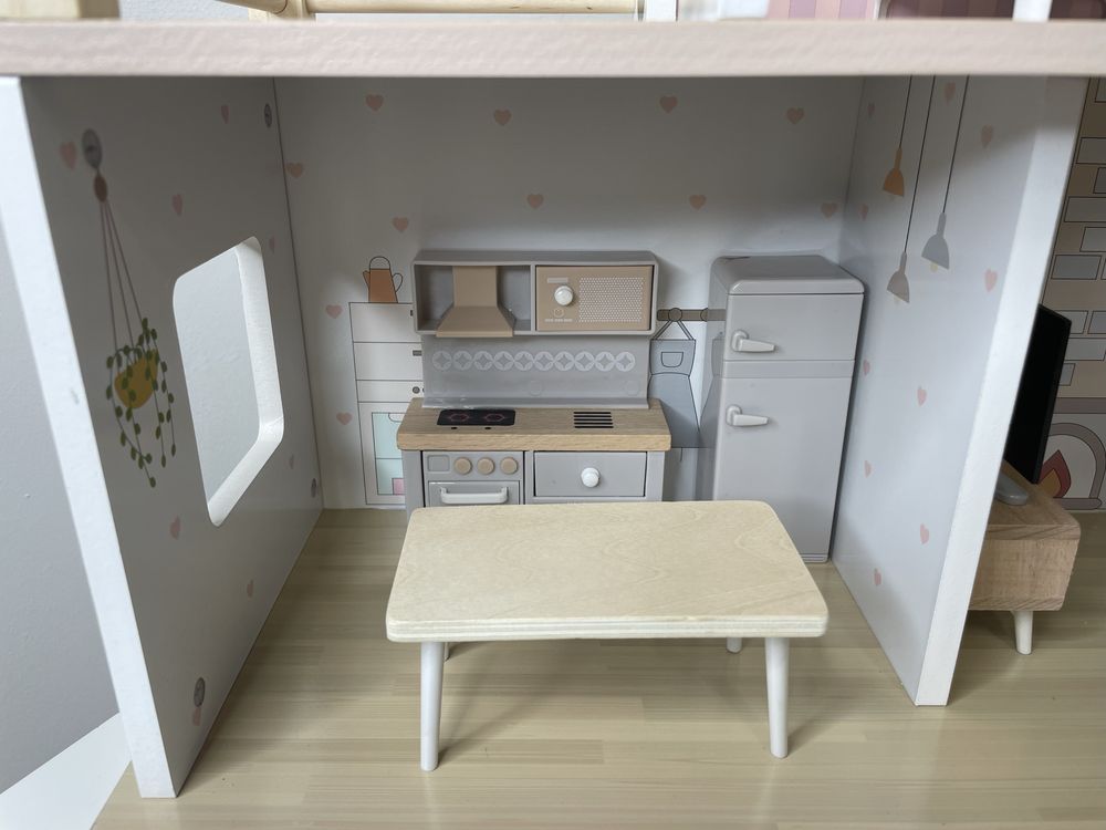Будинок для ляльок деревʼяний mini matters з меблями
