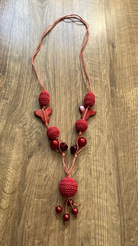 Naszyjnik czerwony - handmade