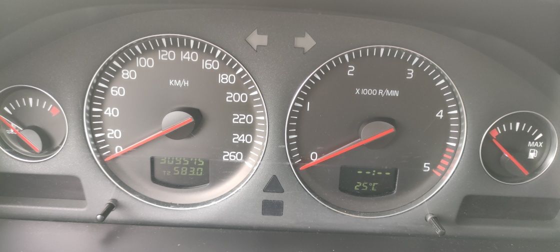 VOLVO XC90 2.4 AWD 2004R.