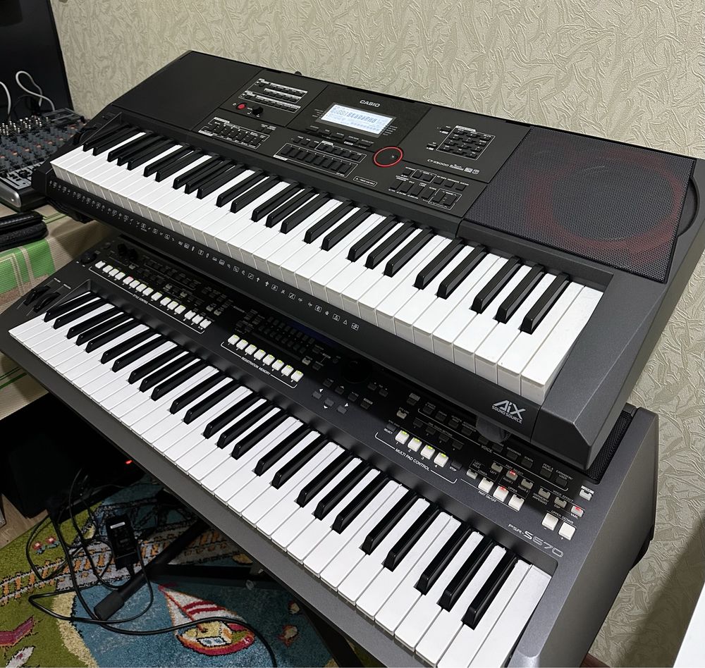 Синтезатор CASIO  CTX-5000 (не Korg, Yamaha, Roland)