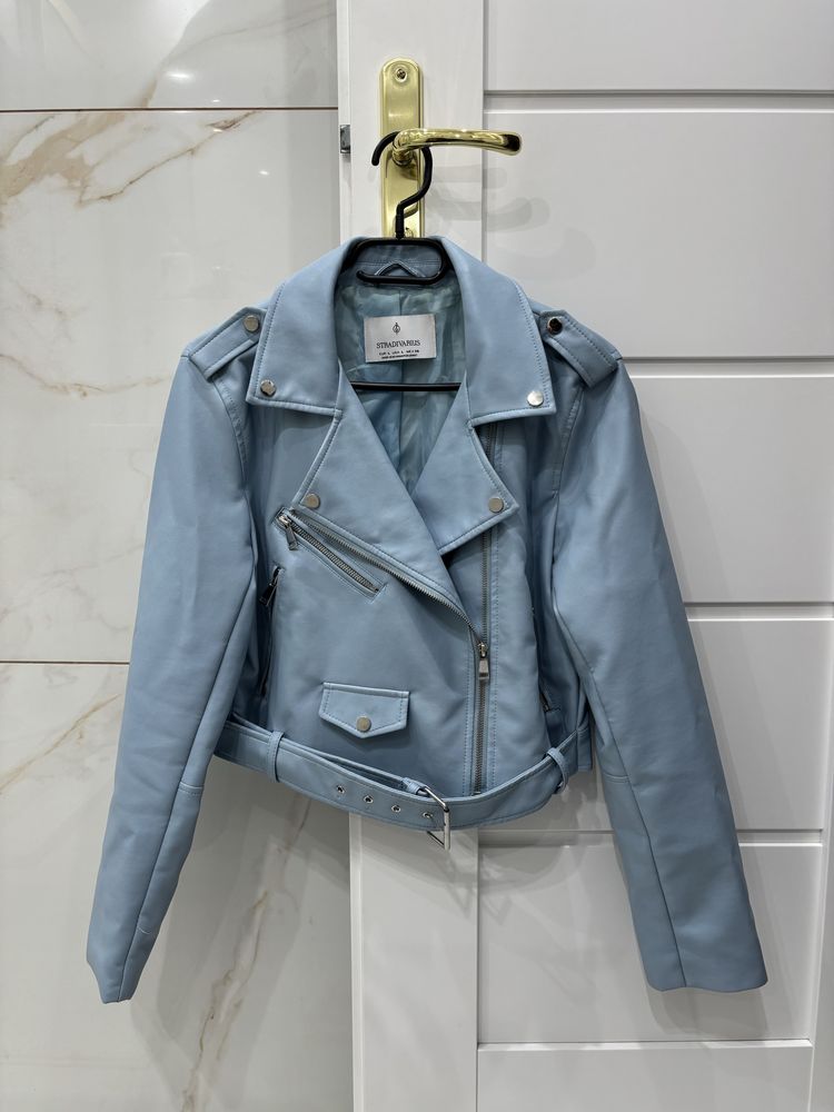 Niebieska ramoneska Stradivarius baby blue