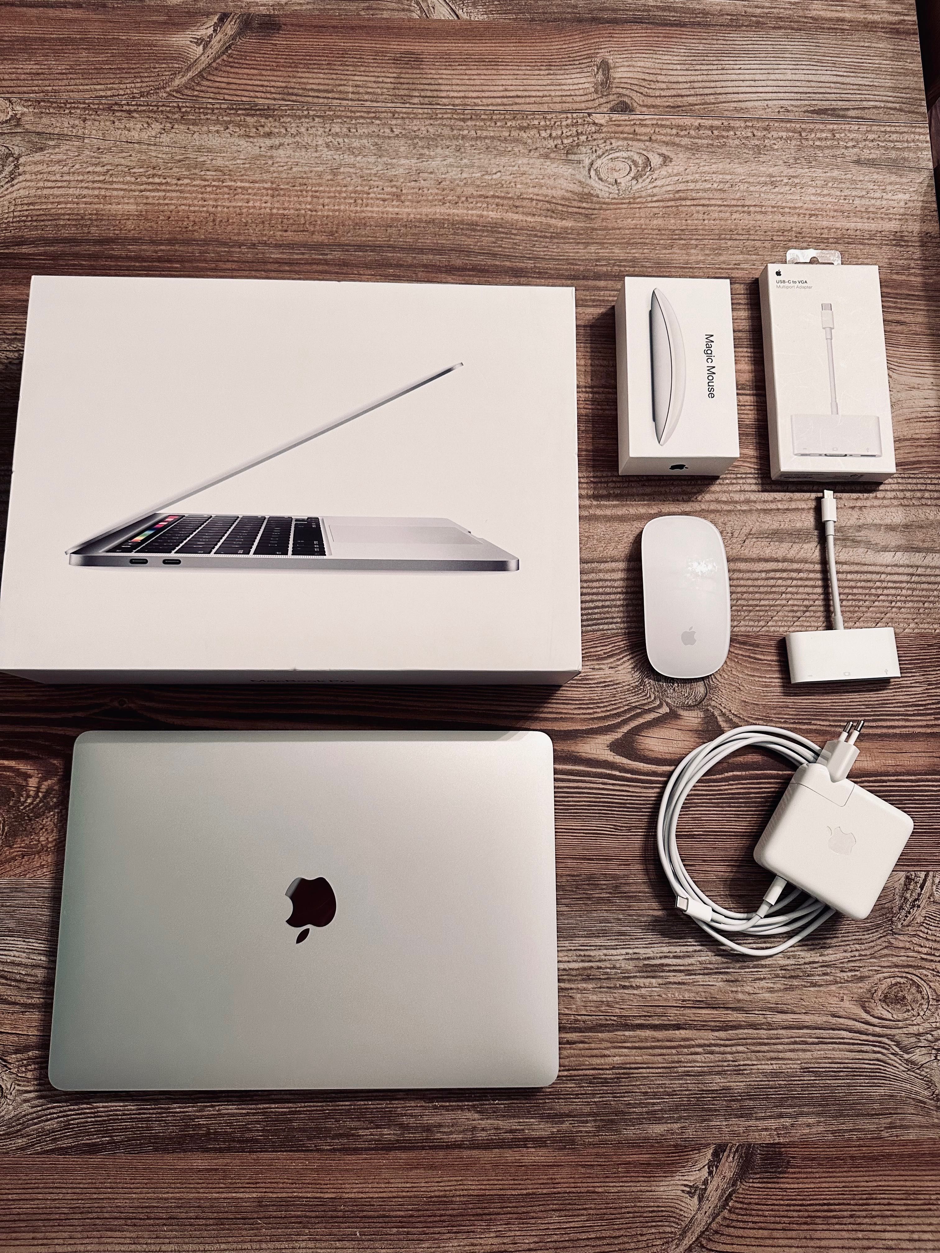 MacBook Pro 13” Silver | p1.4GHz Qc | 256 GB
