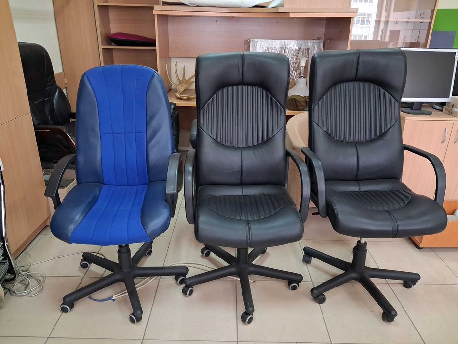 Офисные компьютерные кожаные кресла руководителя