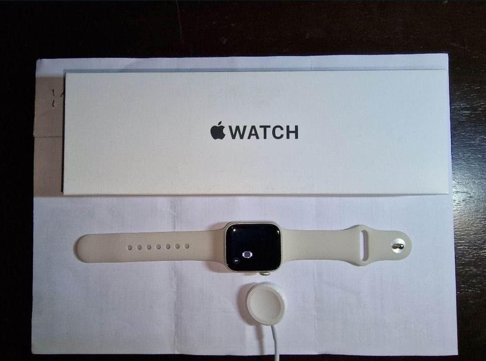 Vendo Apple Watch SE 41mm 2023 cor creme NUNCA USADO