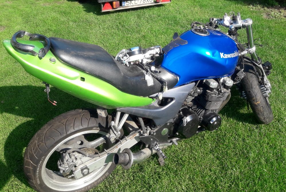 Kawasaki 750 zr7 zr części