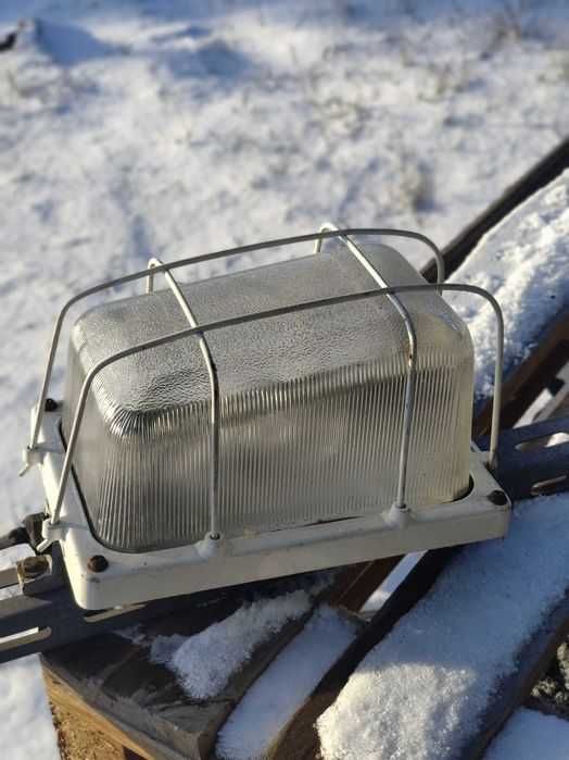 Lampa industrialna PRL