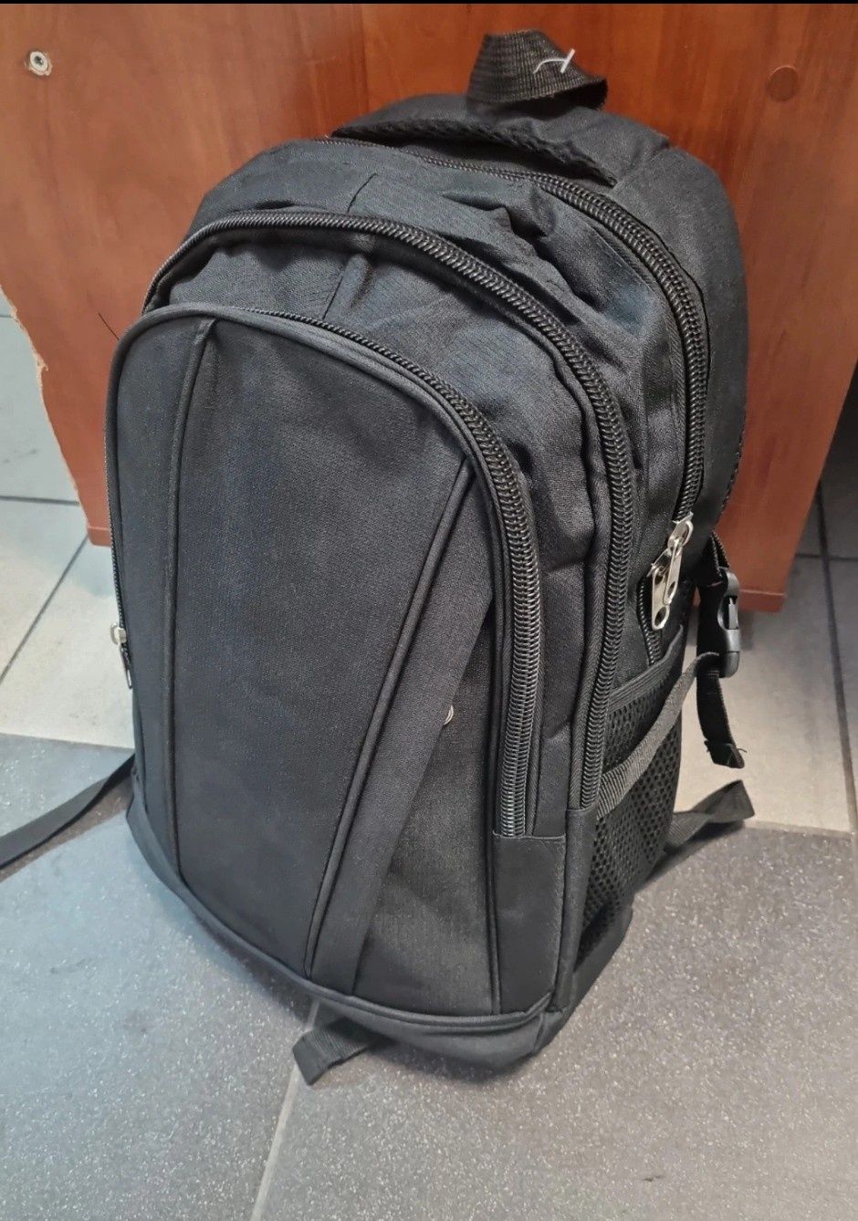 Pojemny plecak czarny