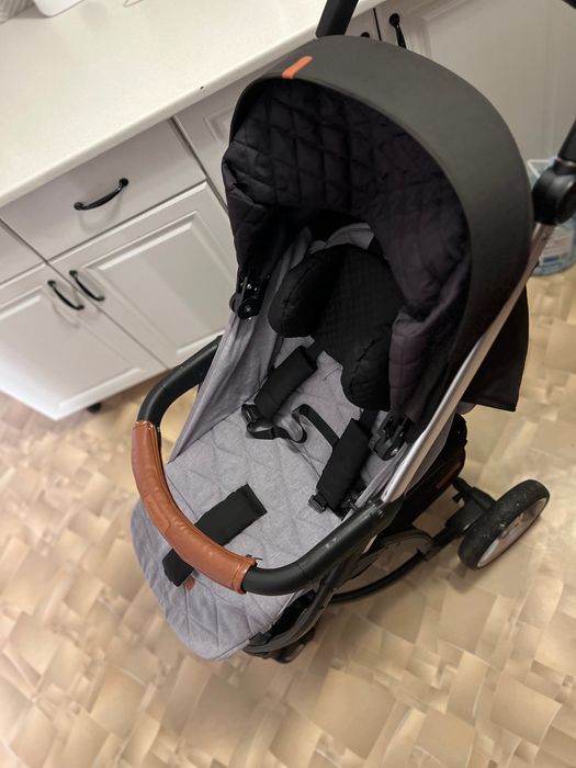 Продам візочок 2 в 1