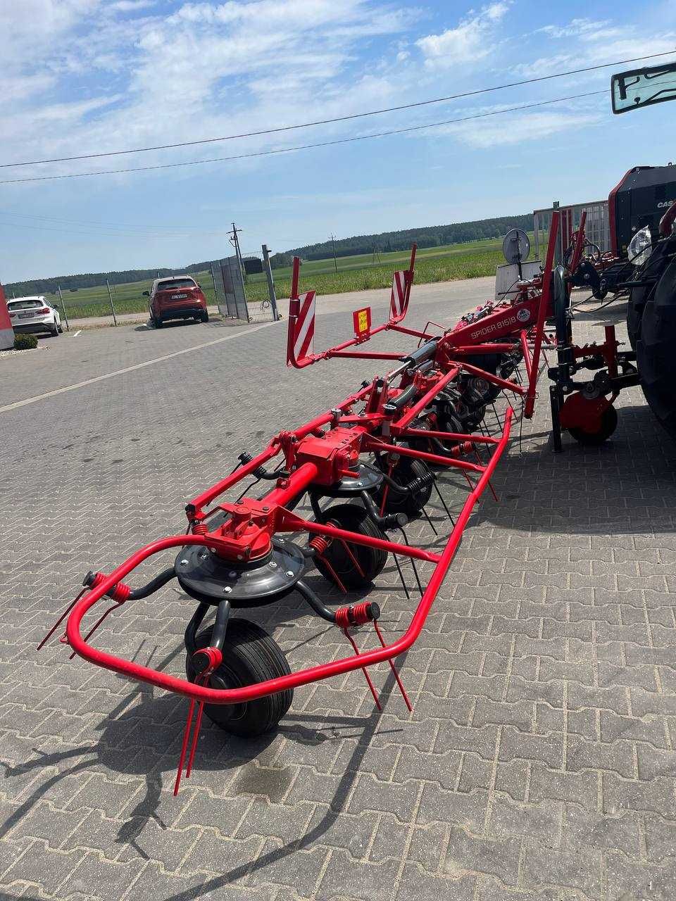 Przetrząsacz SIP SIP Spider 815/8