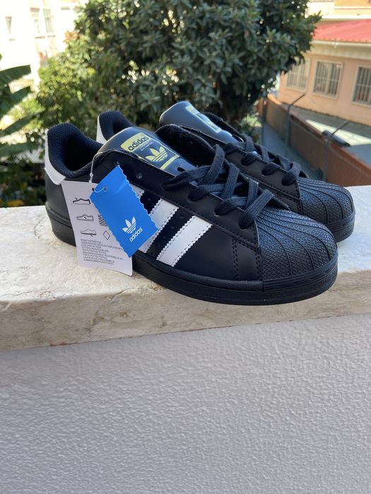 Adidas Superstar 39