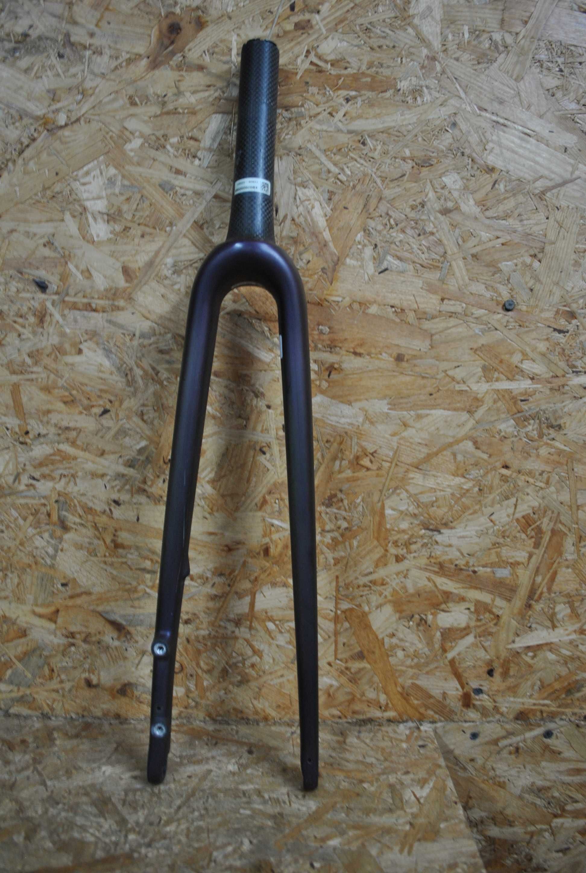 Specialized S-Works Aethos Carbon Widelec Szosa DISC 282g fork
