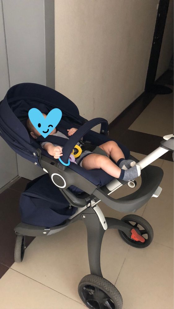 Коляска Stokke Xplory V5 2 в1