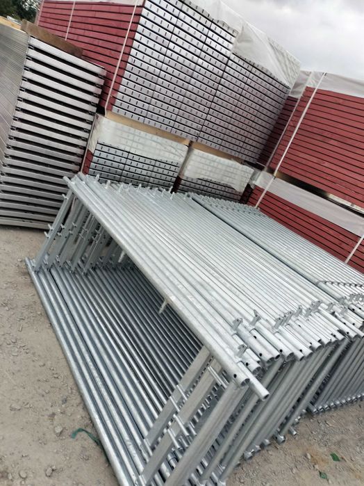 Rusztowanie 1200 m2 systemowe plettac