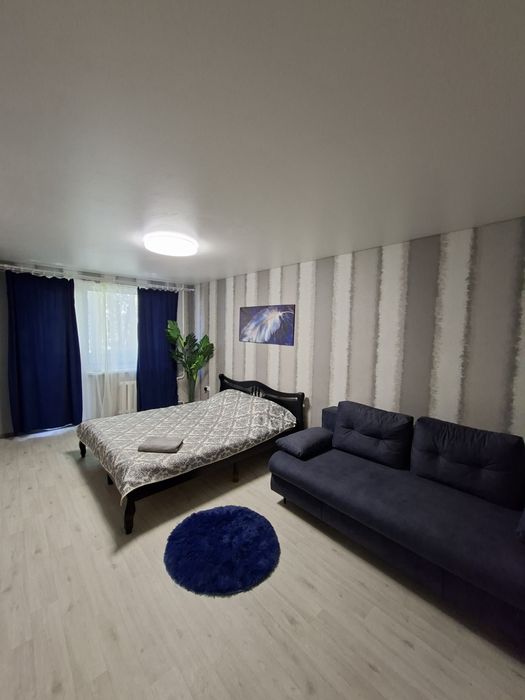 Подобово погодинно 2 кімнати Тисячка, Сонячна галерея