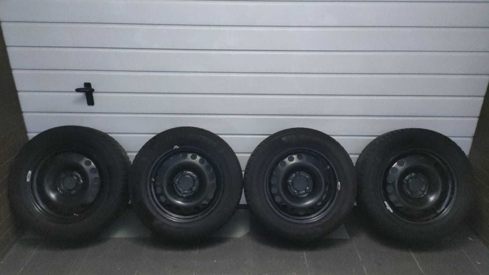 Koła stalowe Opel Astra J 16" 5x115 opony zima 215/60/16  (OL1552)