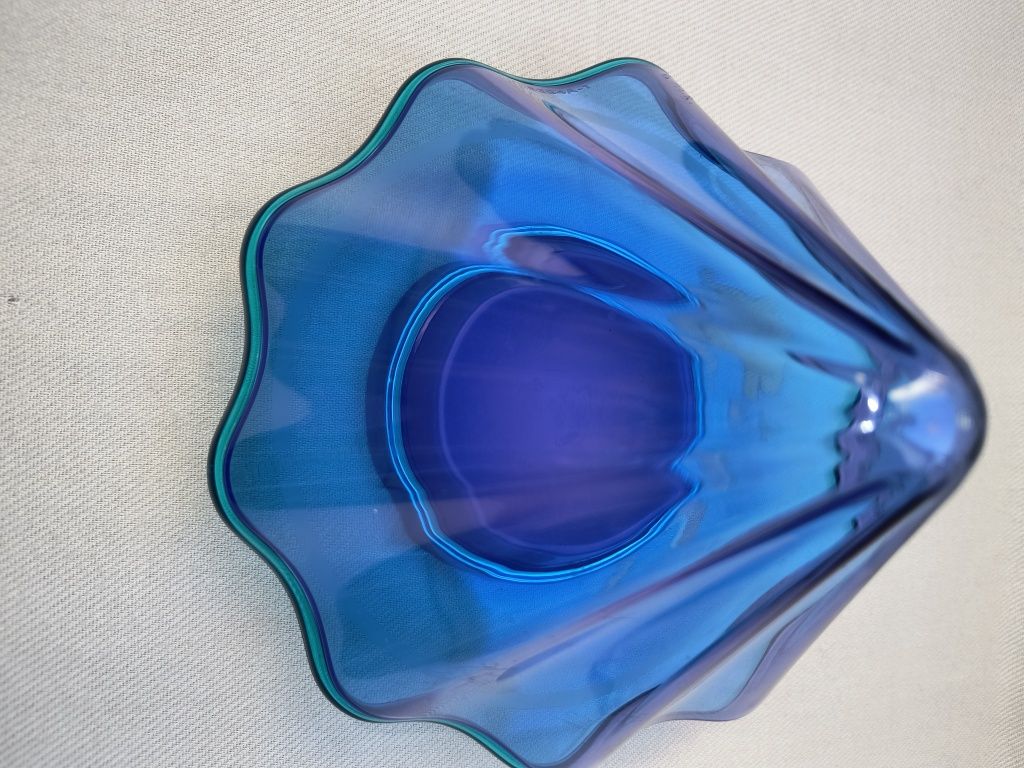 Tupperware tupperware tupperware