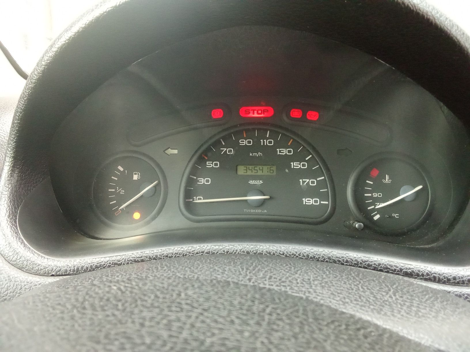 Peugeot 206 comercial